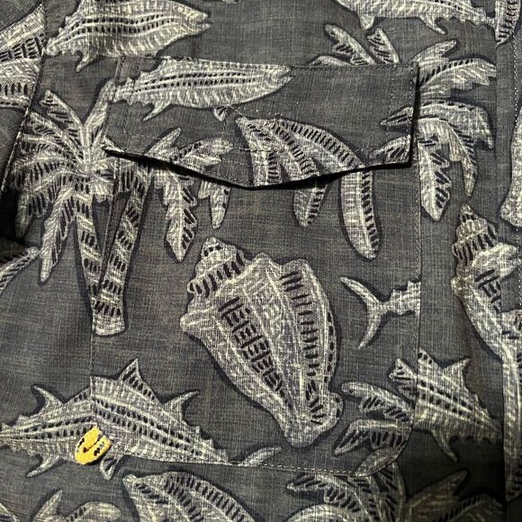 Vineyard Vines Harbor Shirt Navy Palm Print Short Sleeve Button Fishing Size M - Picture 3 of 16